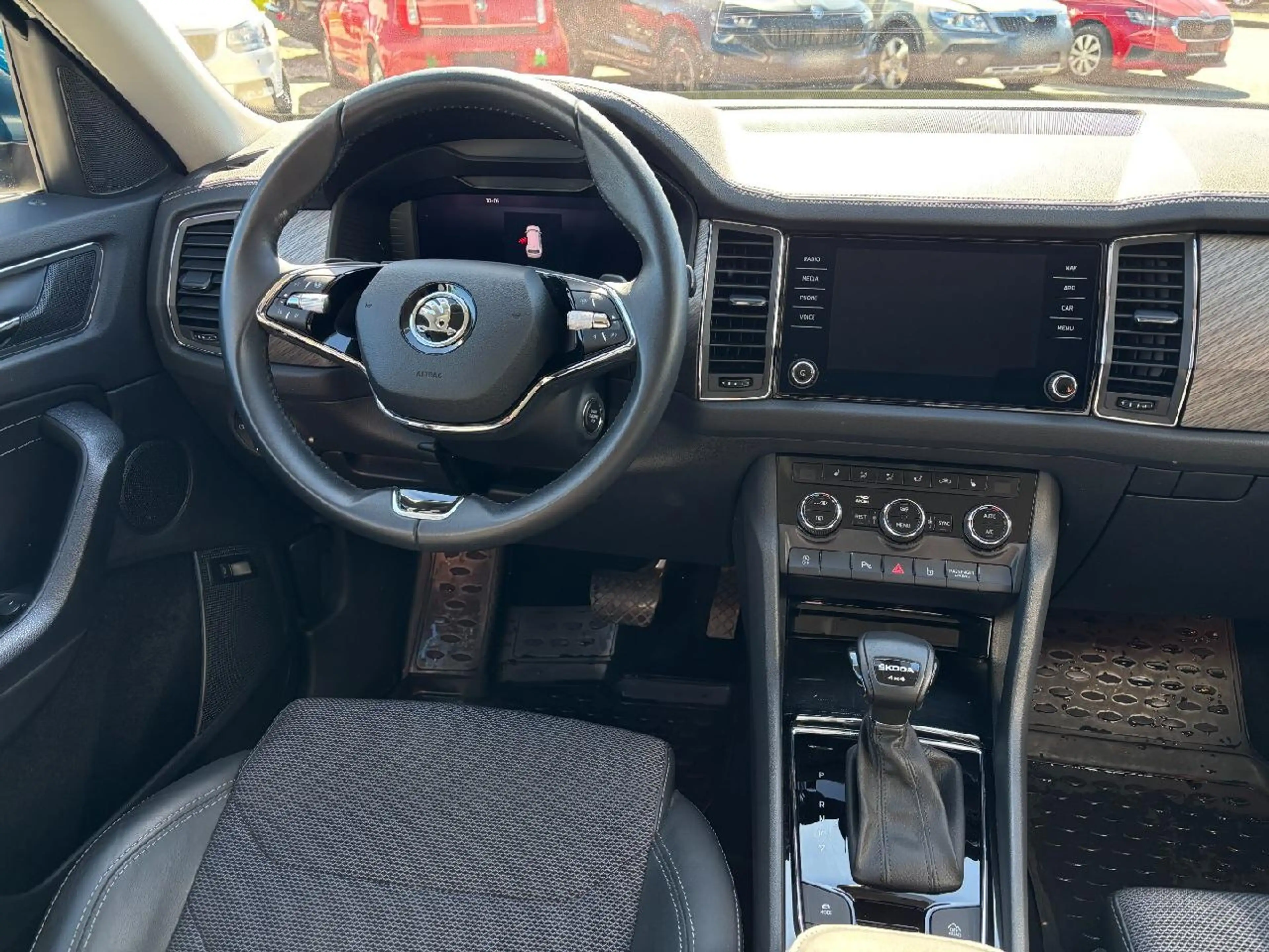 Skoda Kodiaq Kodiaq 2.0 TSI Style 4x4 *AHK*Kamera*Navi*GAR* — photo 12