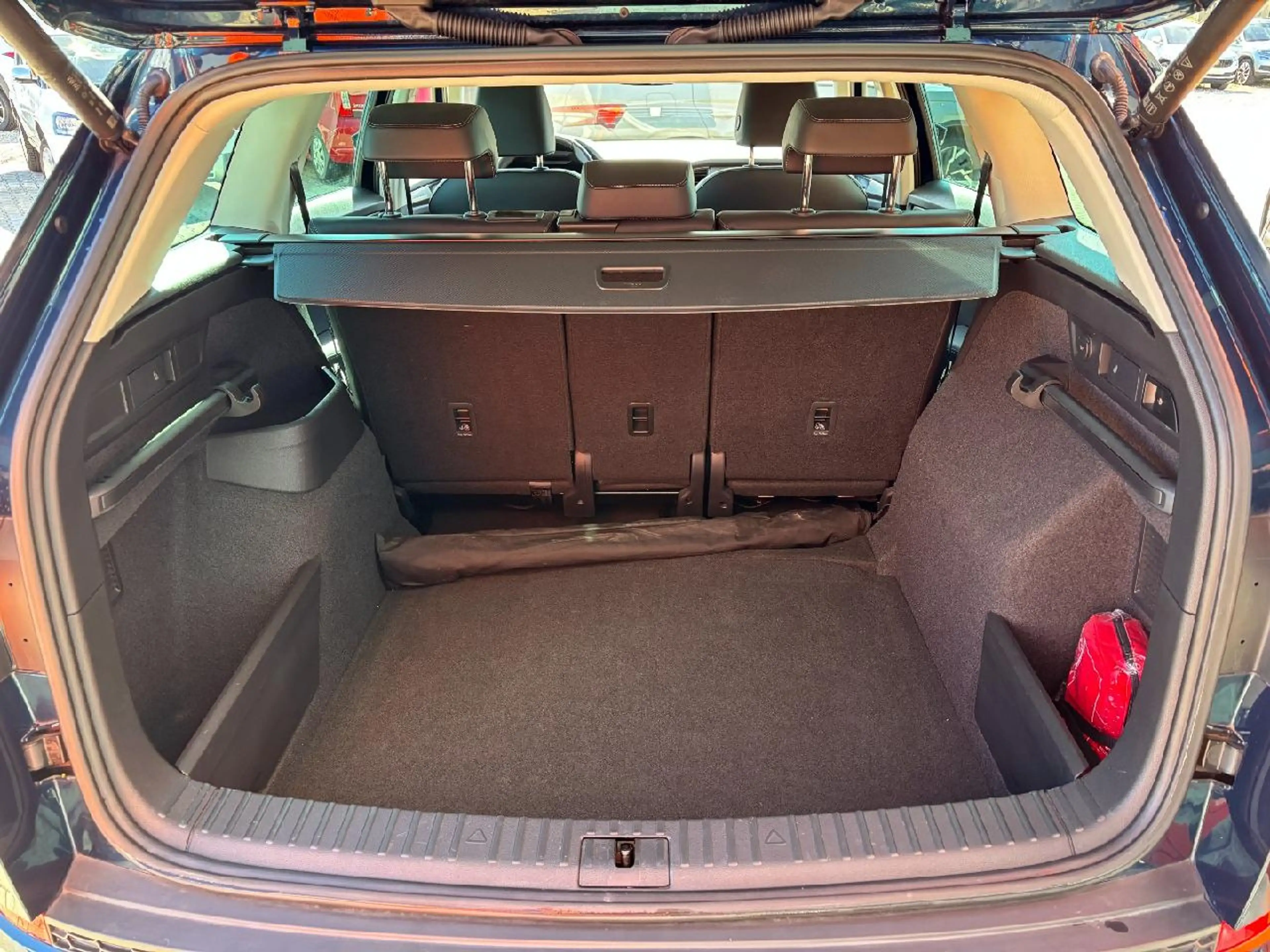 Skoda Kodiaq Kodiaq 2.0 TSI Style 4x4 *AHK*Kamera*Navi*GAR* — photo 10