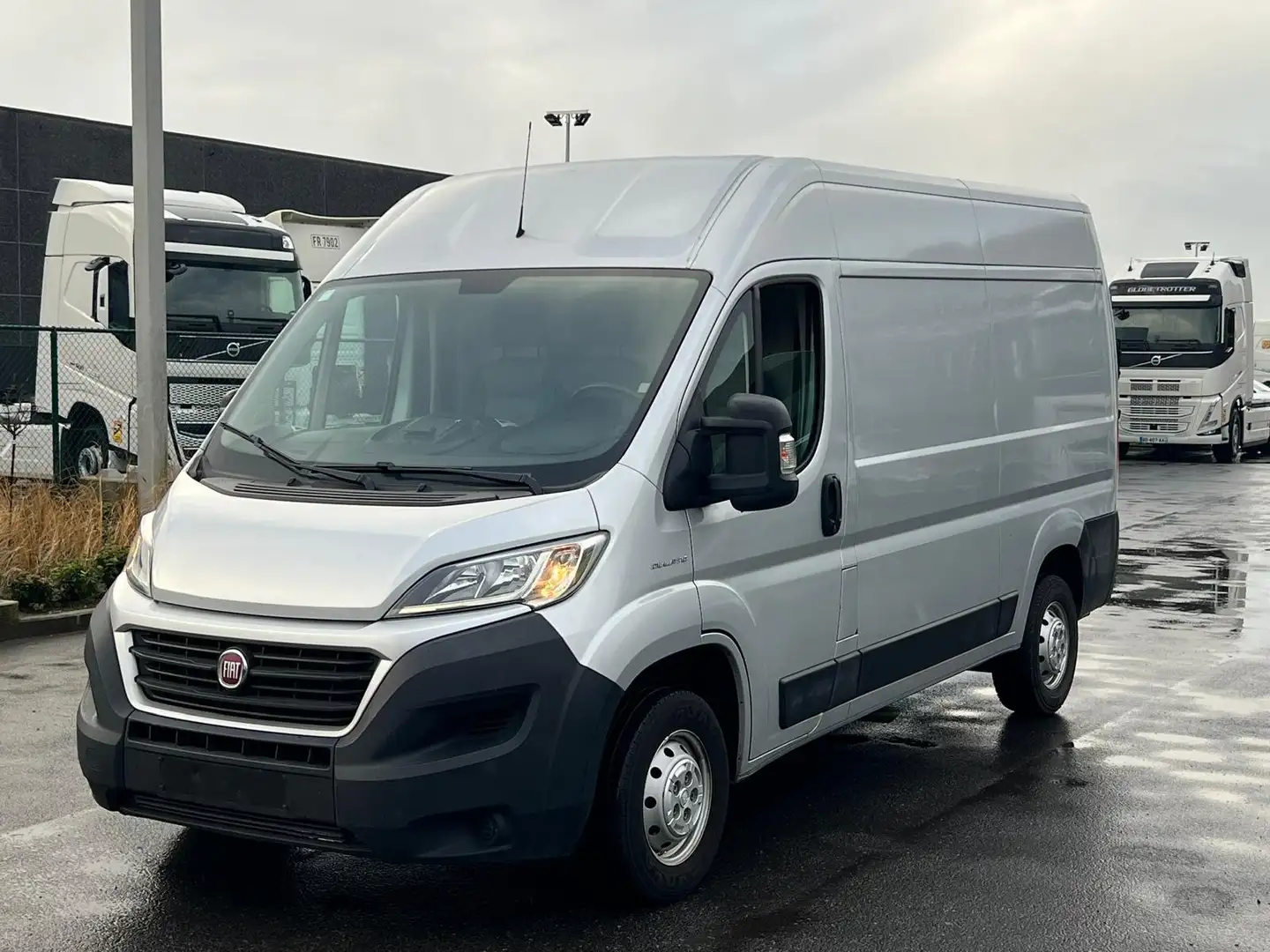 Fiat Ducato 23HD - L3H2 - AIRCO, NAVI, TREKHAAK, PDC A+CAM, CV Gris - 1