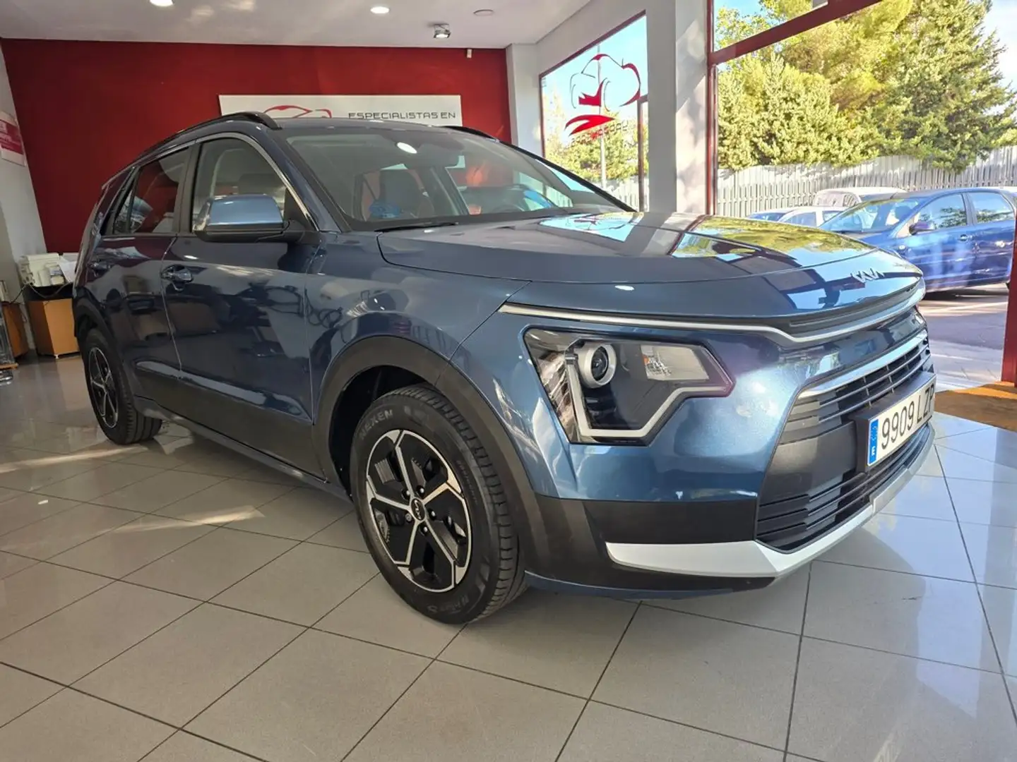 Kia Niro 1.6 PHEV Concept 183 Azul - 1