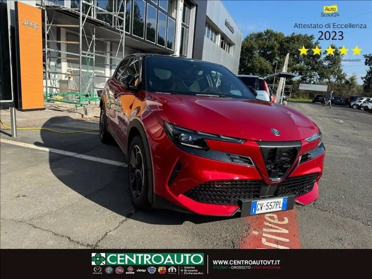 Alfa Romeo Junior elettrica 156cv Rood - 1