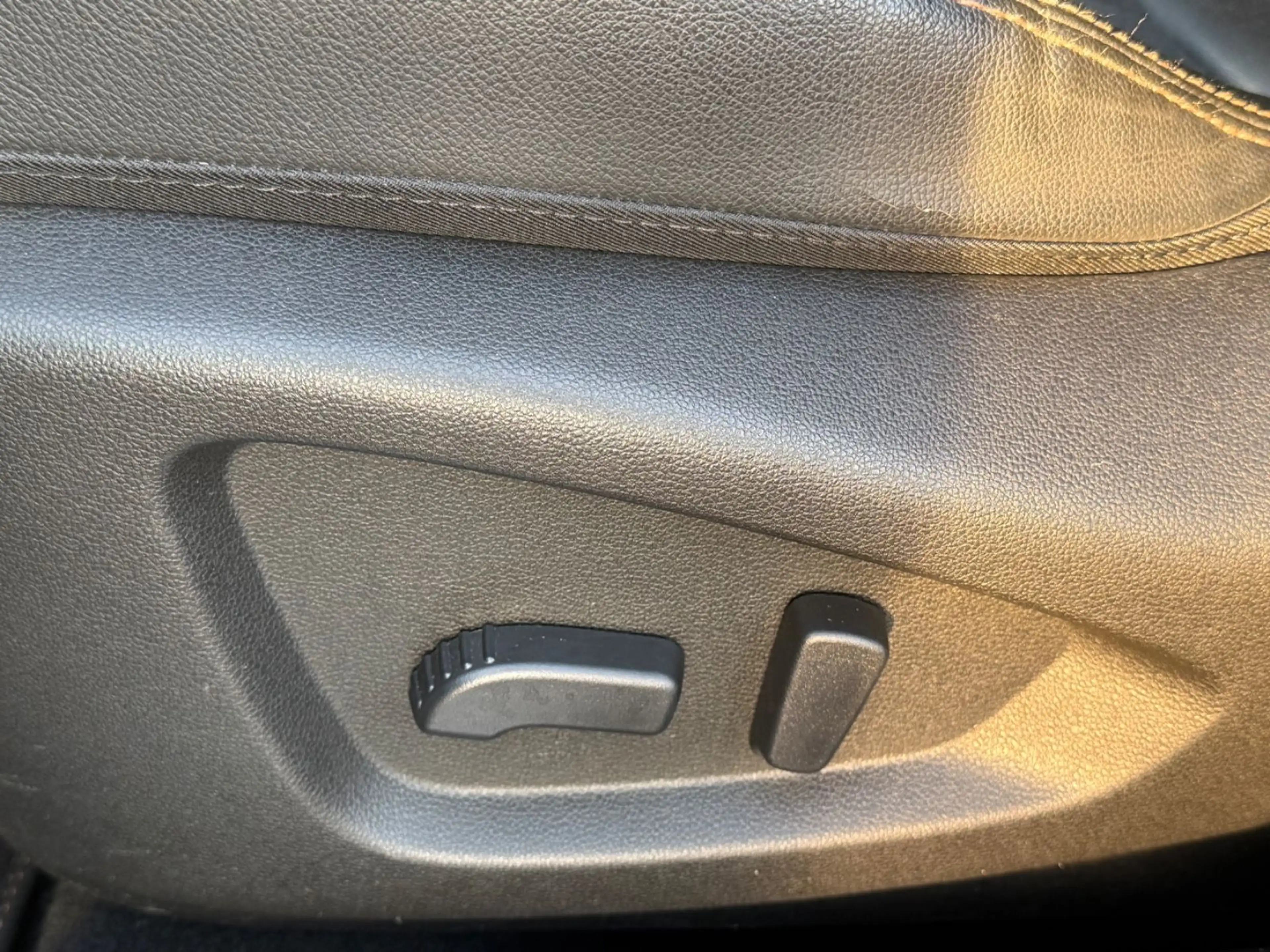 Renault Kadjar Black Edition Kamera ECO Alcantara All-As — photo 10