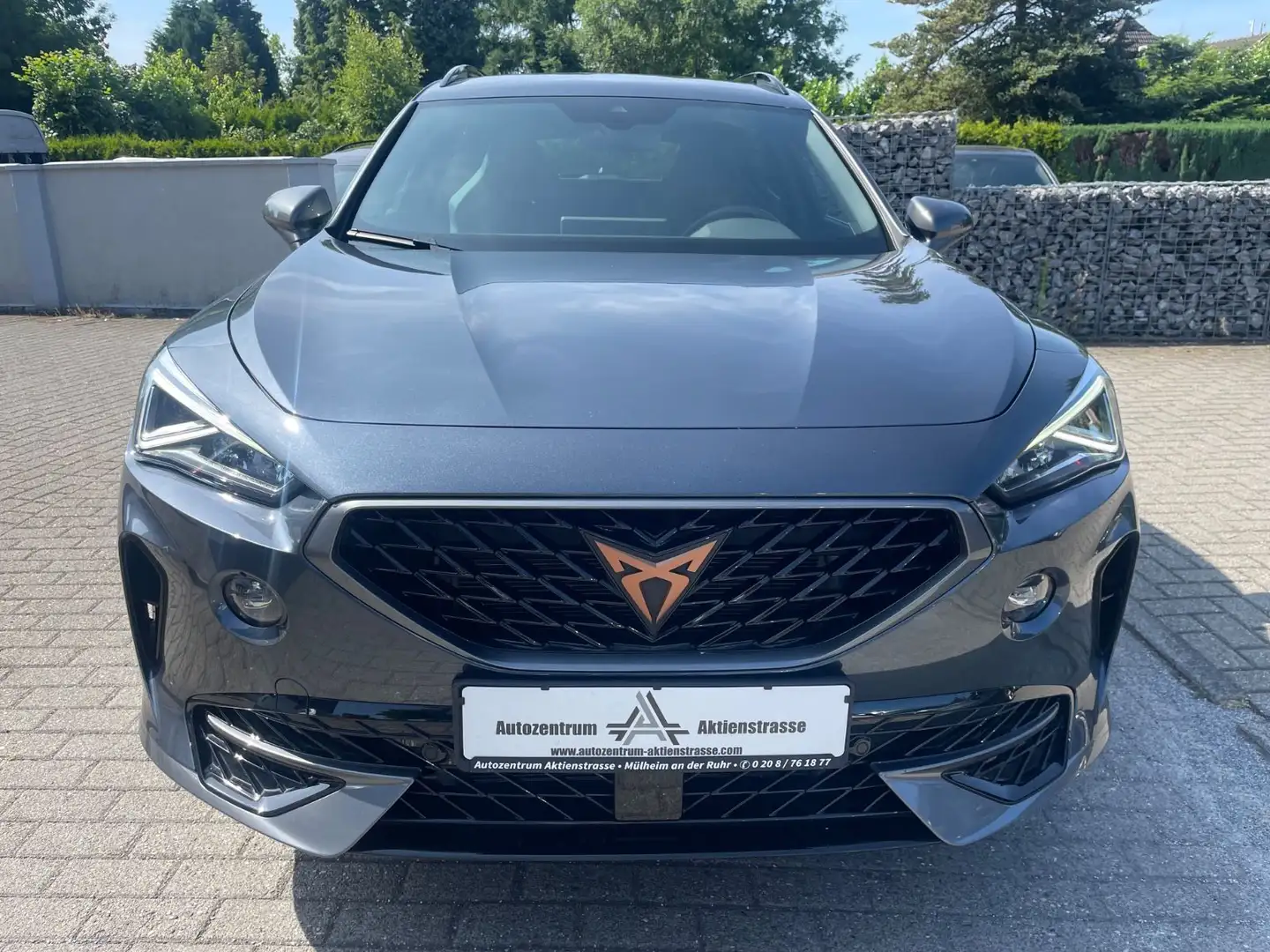 CUPRA Formentor VZ E- Hybrid Rückfahrkamera PDC 1.H Gris - 1