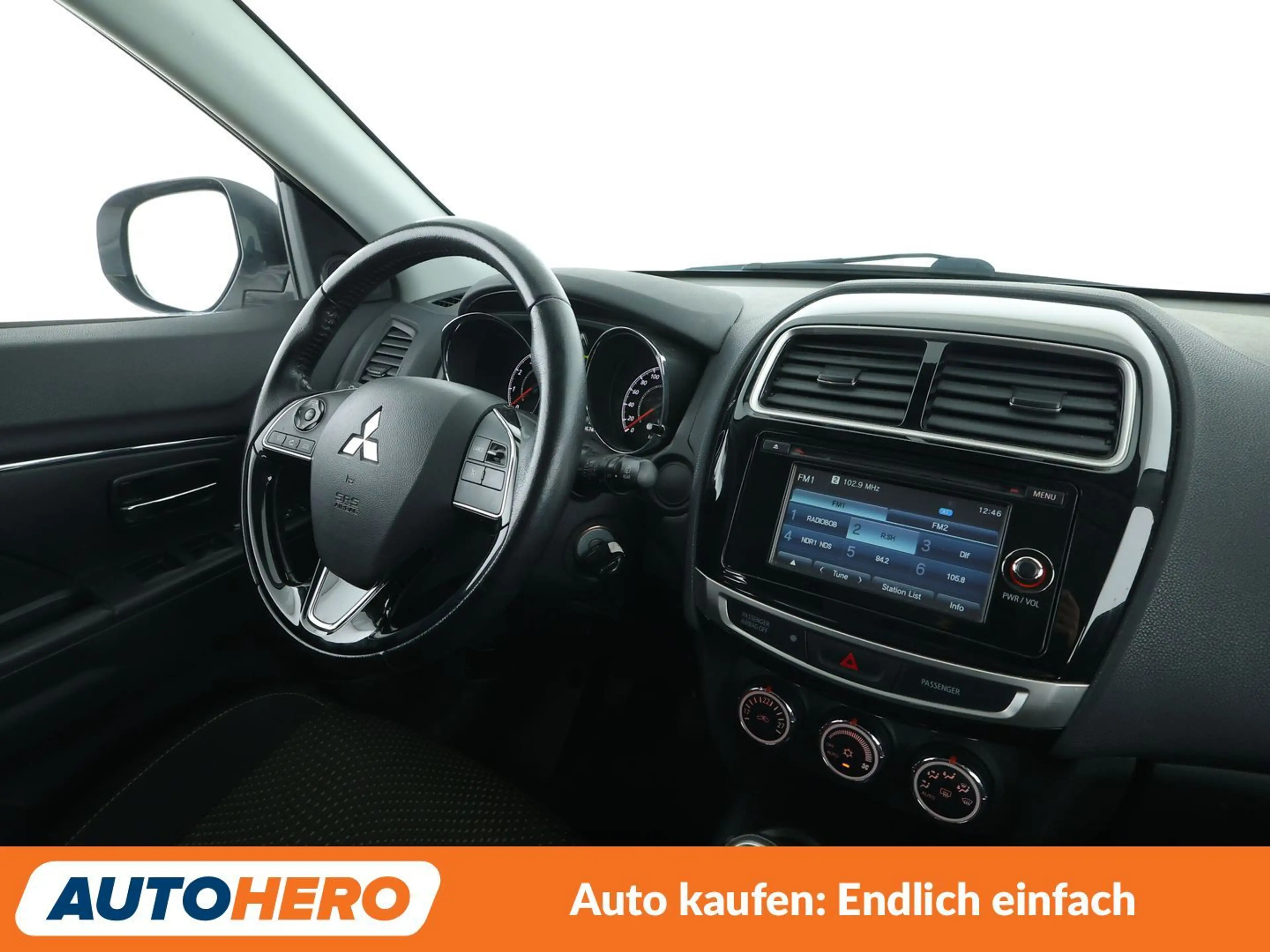 Mitsubishi ASX 1.6 SUV-Star 2WD *XENON*TEMPO*CAM*SHZ*KLIMA* — photo 13