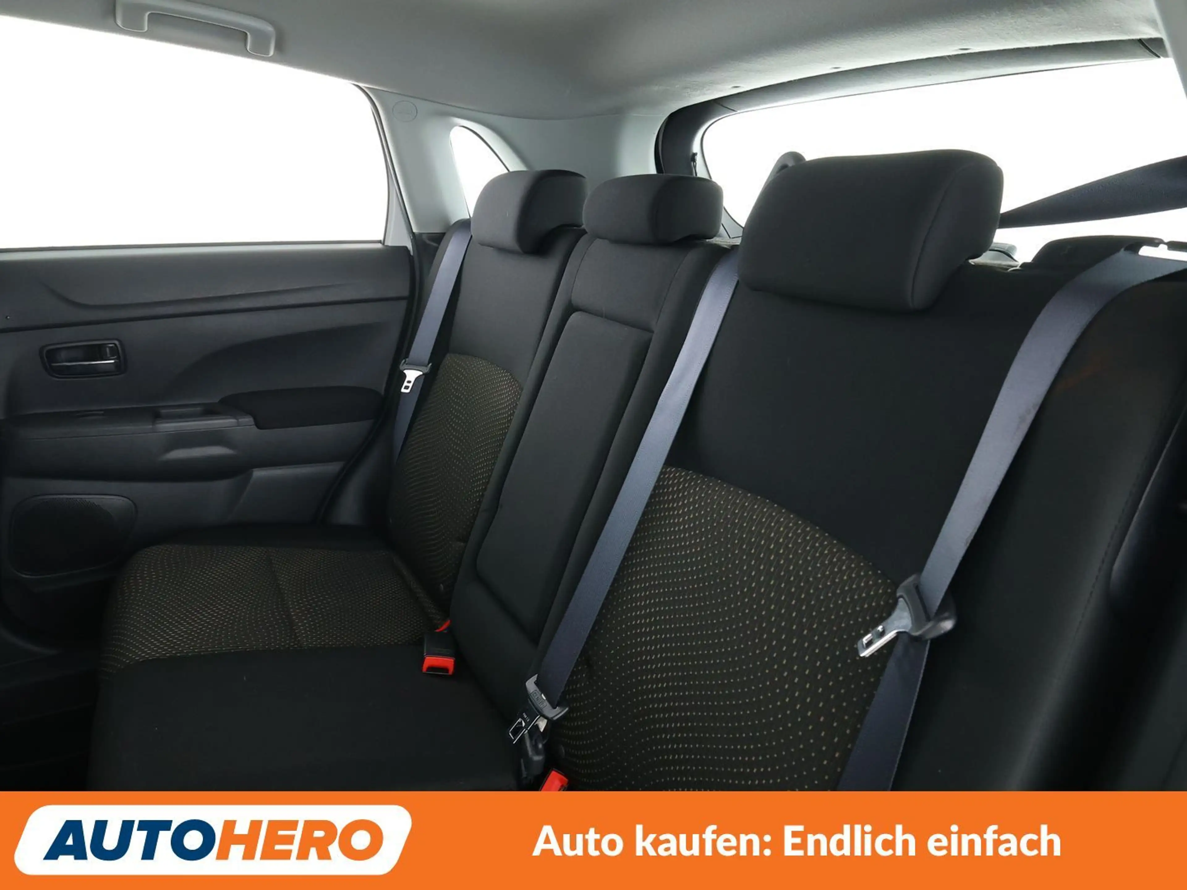Mitsubishi ASX 1.6 SUV-Star 2WD *XENON*TEMPO*CAM*SHZ*KLIMA* — photo 14