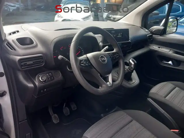 Opel Combo view 15