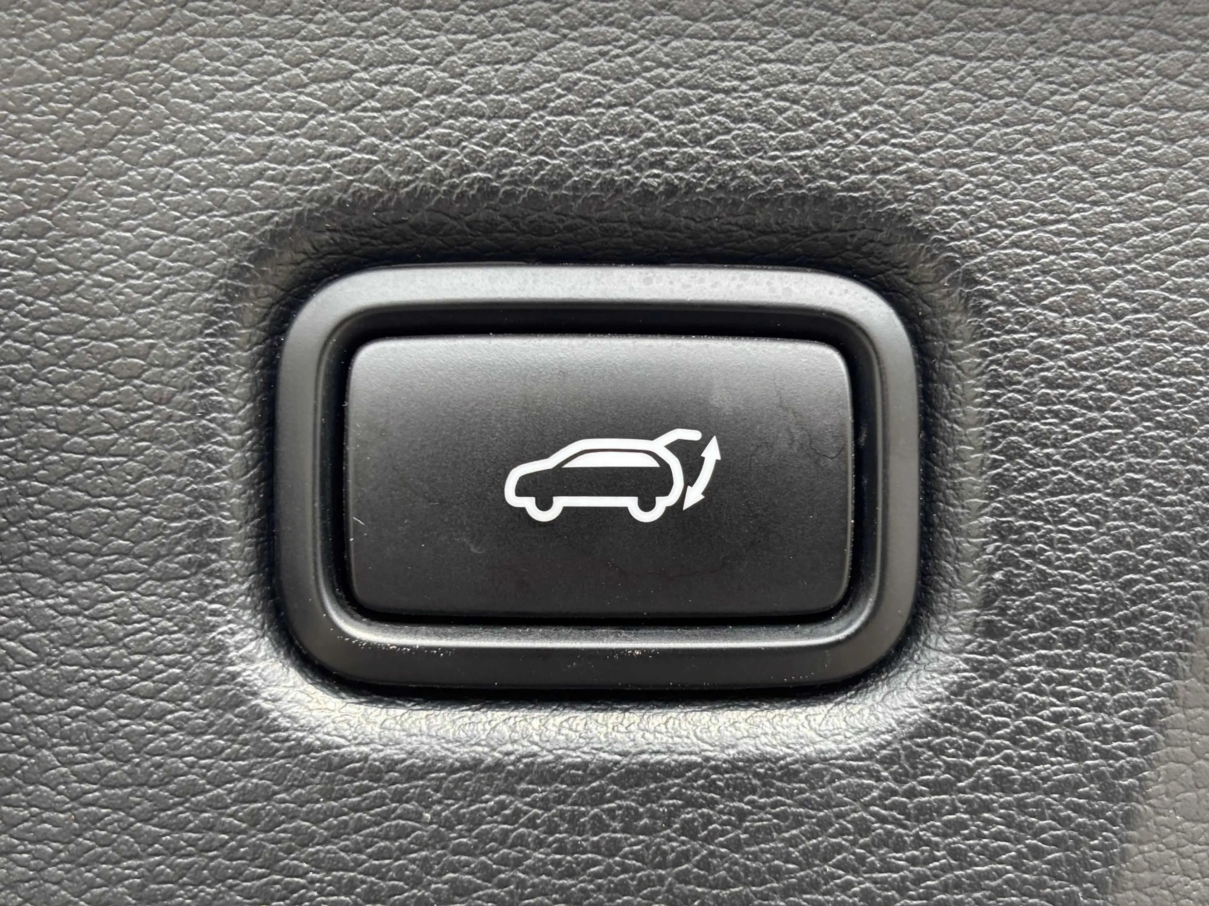 Kia ProCeed / pro_cee'd 1.6 T-GDI GT — photo 10