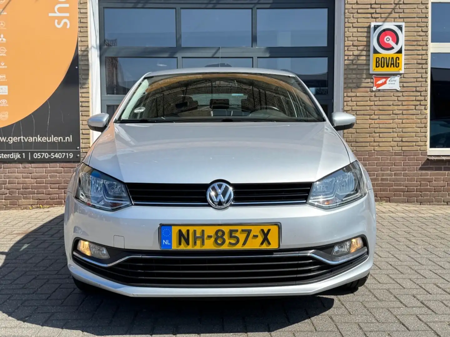 Volkswagen Polo 1.2 TSI HIGHLINE LOUNGE 5-DEURS NAVI/CLIMA/LMV/CRU Grijs - 2