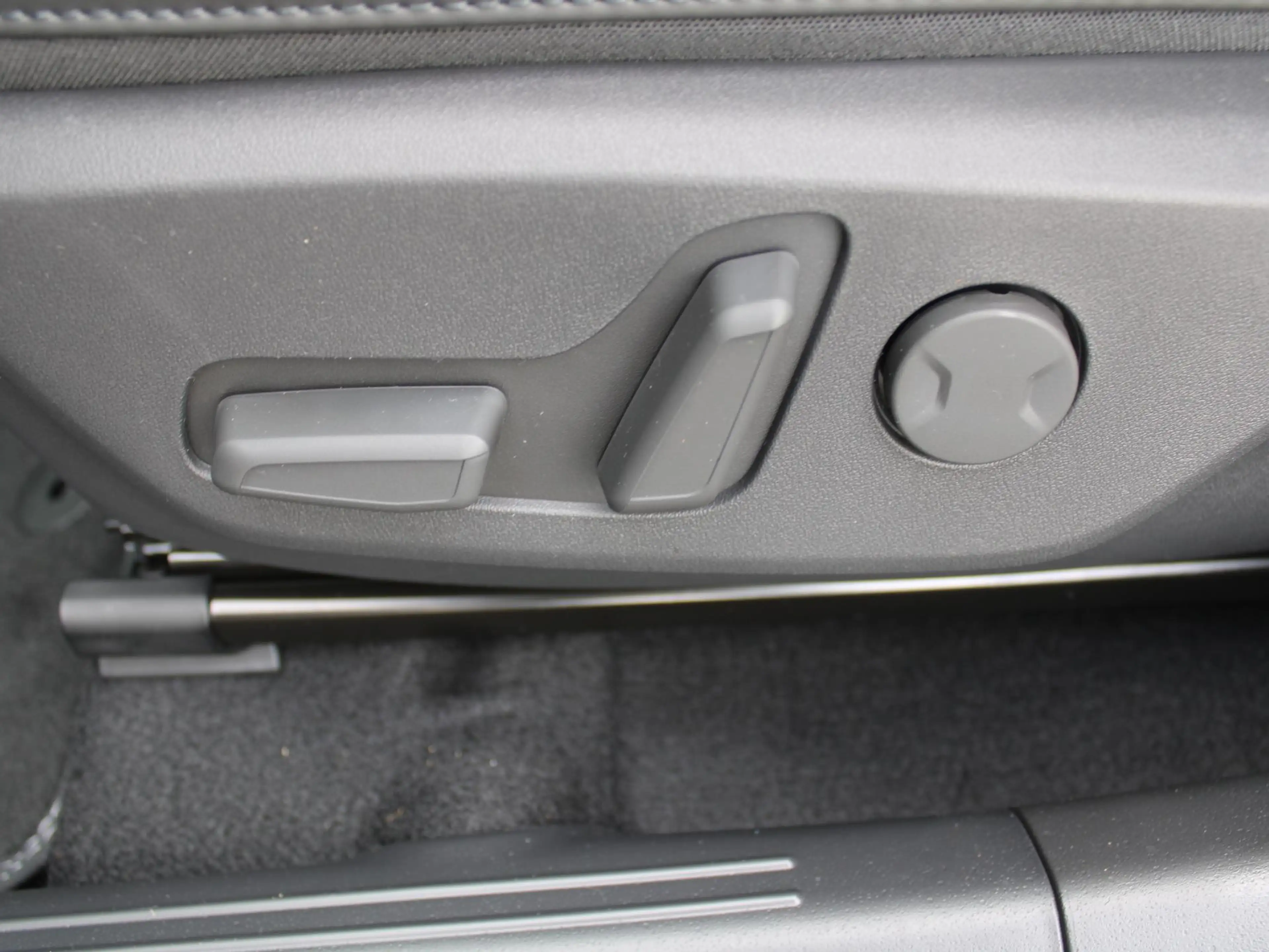 Kia Niro 1.6 GDi Hybrid DynamicPlusLine | Automaat | Nieuwe — photo 30
