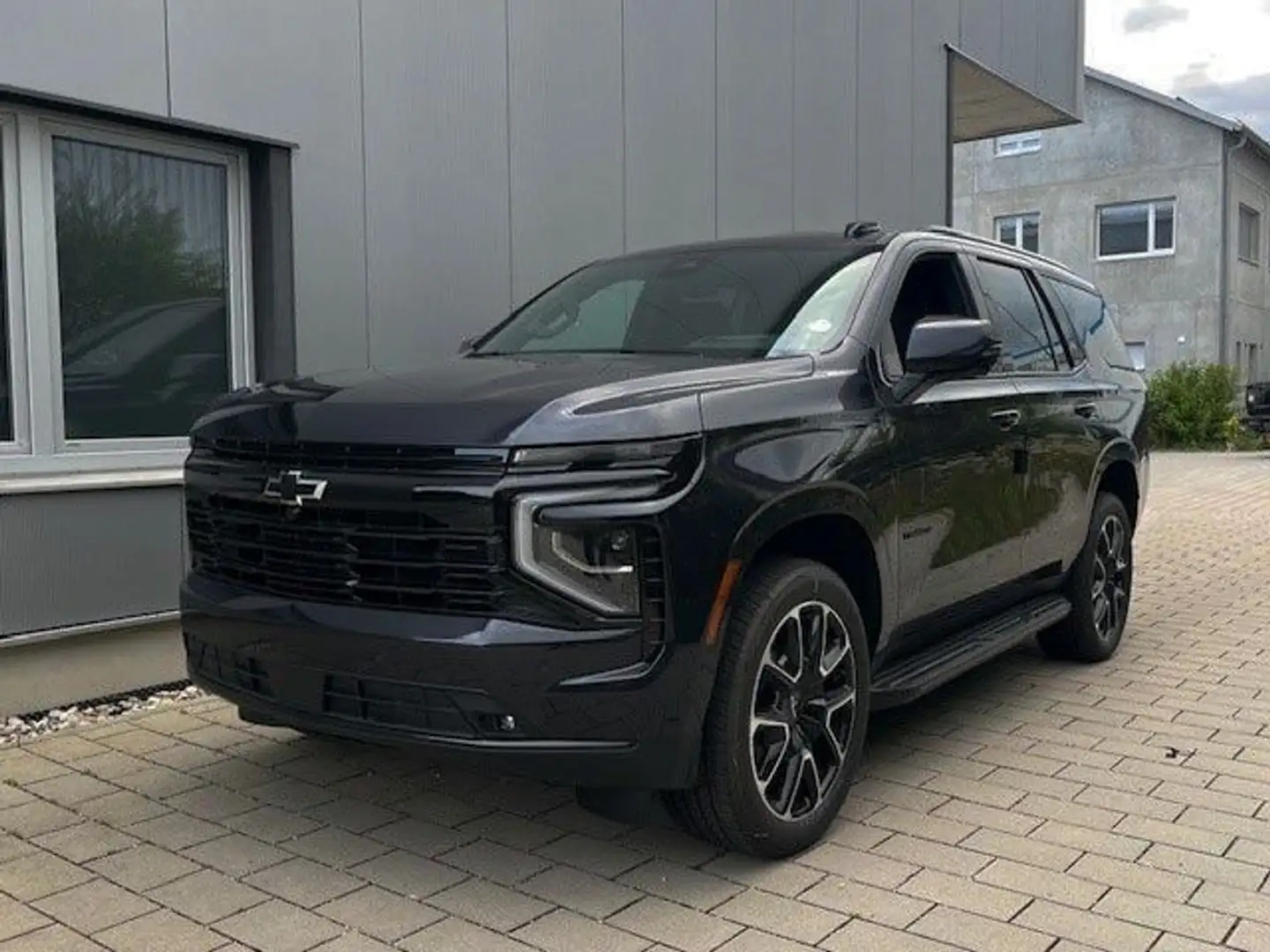Chevrolet Tahoe RST 6.2l V8 22" Räder MY 2025 Серый - 2