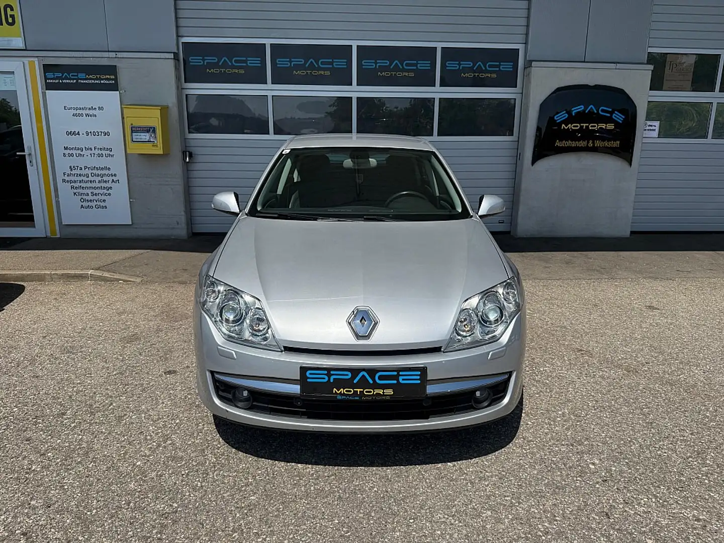Renault Laguna Dynamique 2,0 dCi Gri - 2