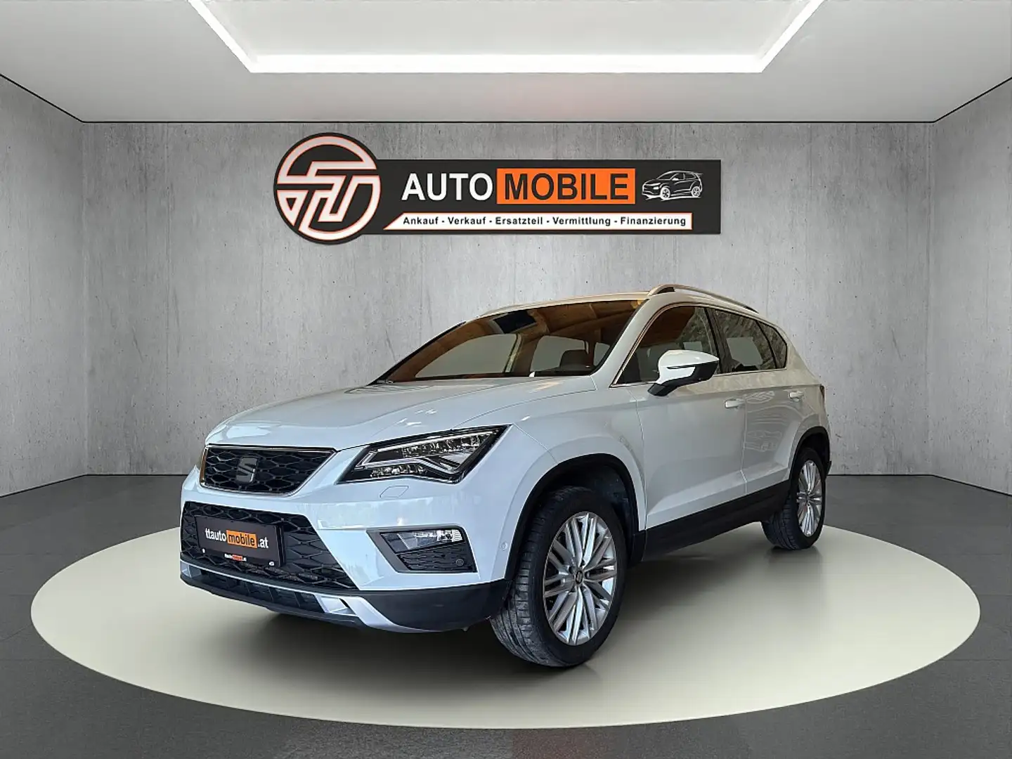 SEAT Ateca 2,0 Xcellence 4WD TDI DSG Weiß - 1