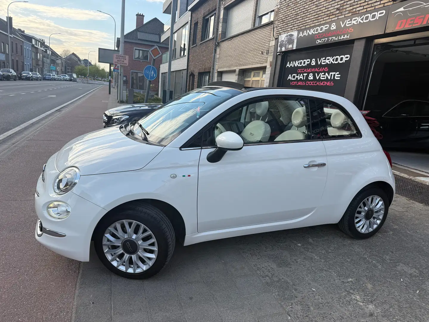 Fiat 500C 1.2i ECO Lounge Blanche/Rouge Navigations*Garantie Blanc - 2
