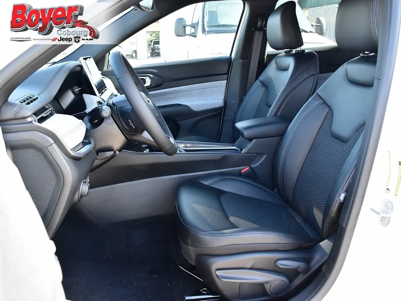 Jeep Compass снимка Jeep Compass