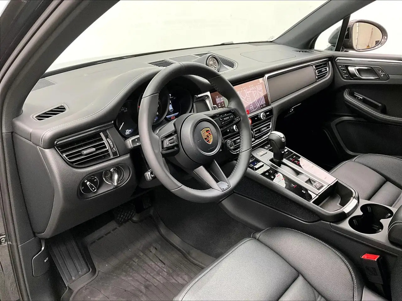 Porsche Macan снимка Porsche Macan