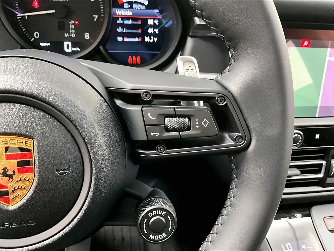 Porsche Macan снимка Porsche Macan