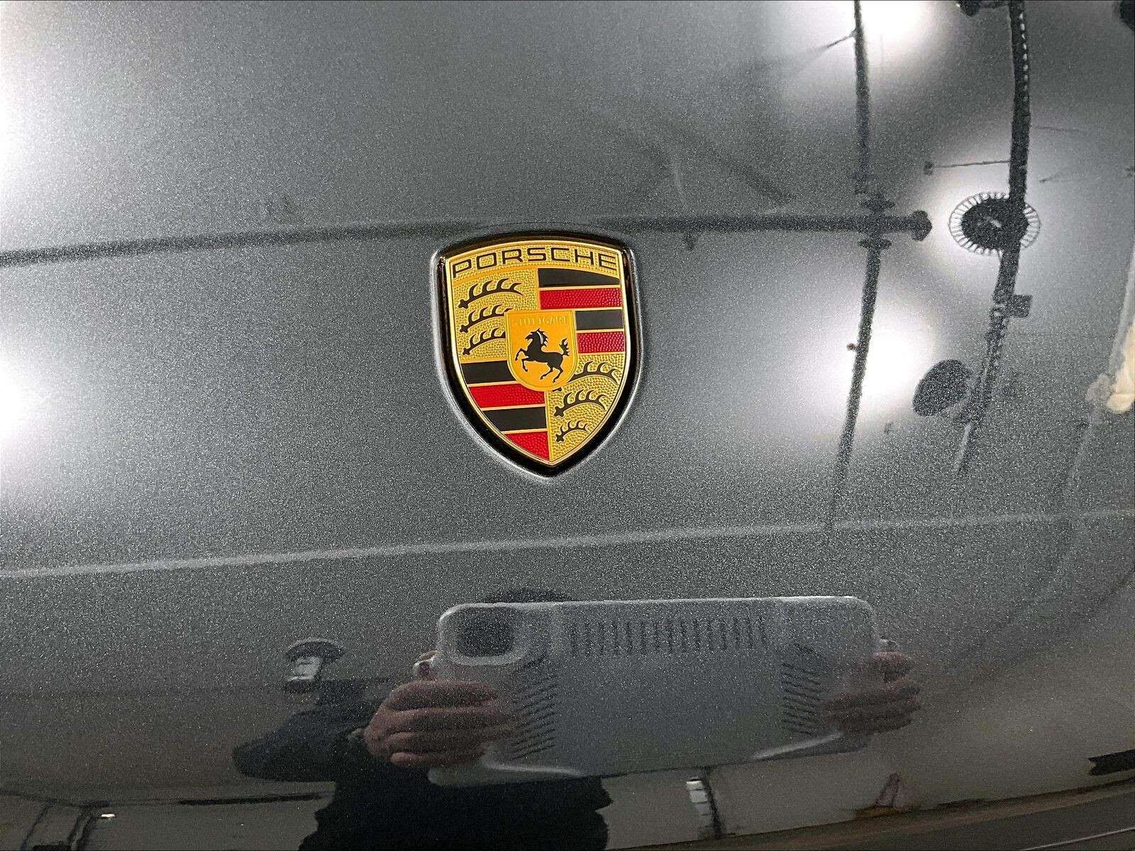 2026 Porsche Macan T thumb 31
