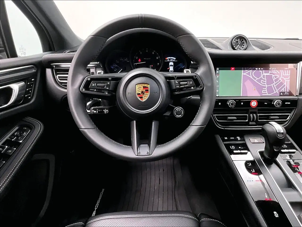 Porsche Macan снимка Porsche Macan