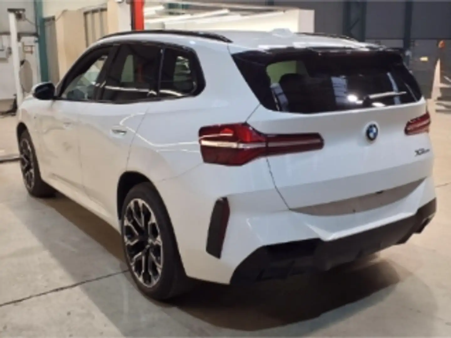 BMW X3 20d xDrive M Sport 20'' AHK Premium+Prof.Pak. H/K Weiß - 2