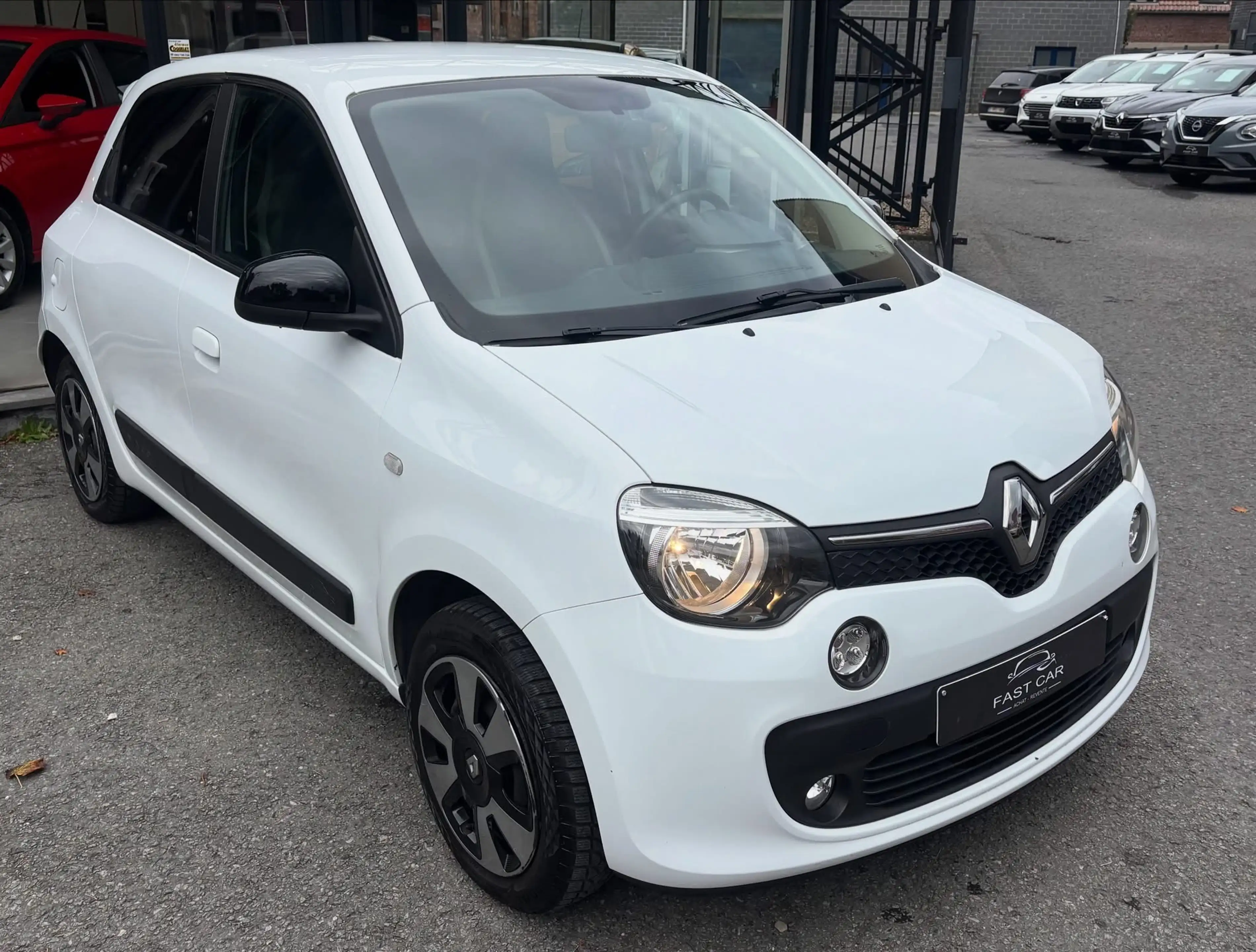 Renault Twingo Twingo 1.0i SCe Limited — photo 3