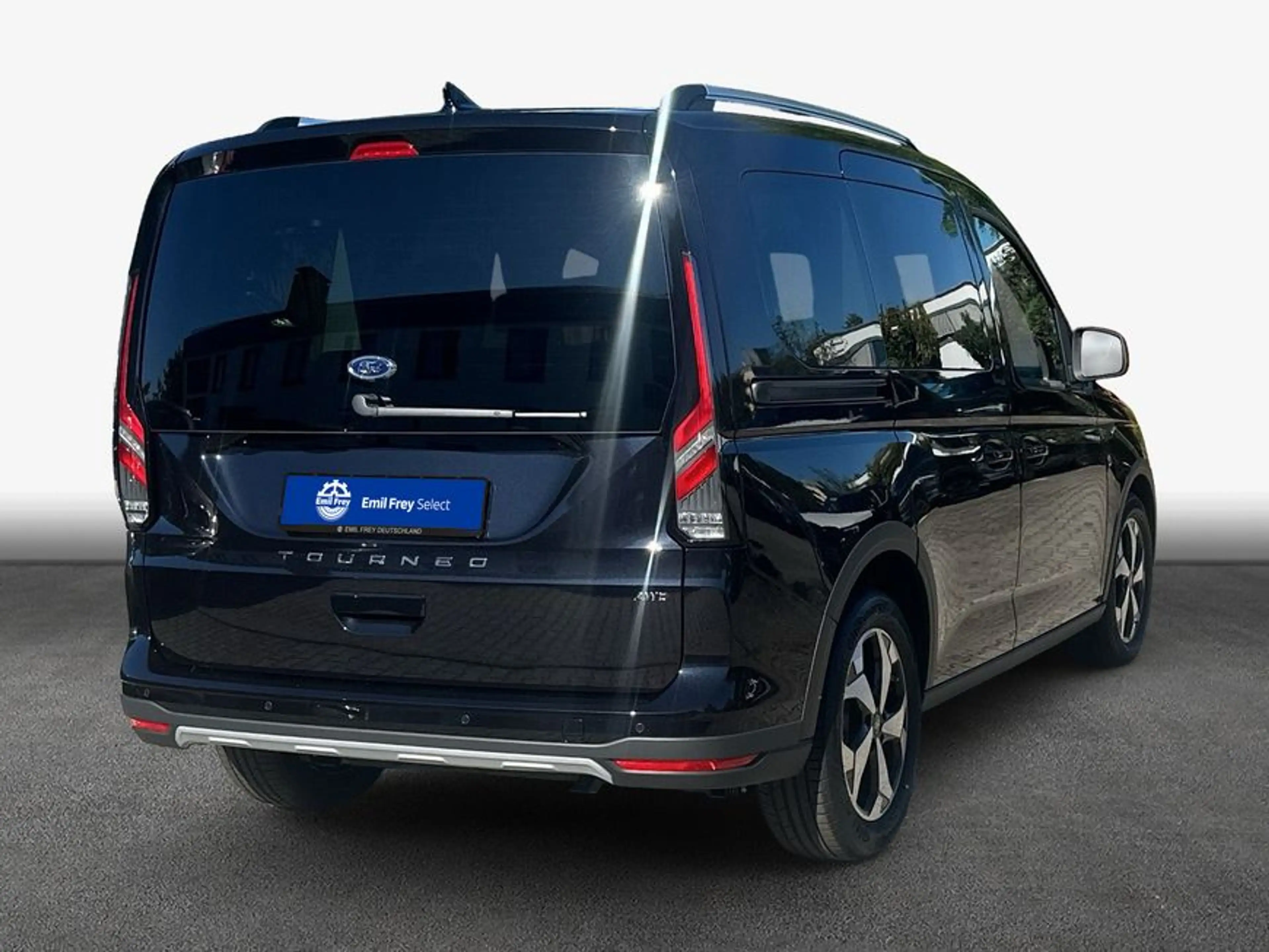 Ford Tourneo Connect 2.0 EcoBlue Allrad ACTIVE 90 kW, 5 — photo 2