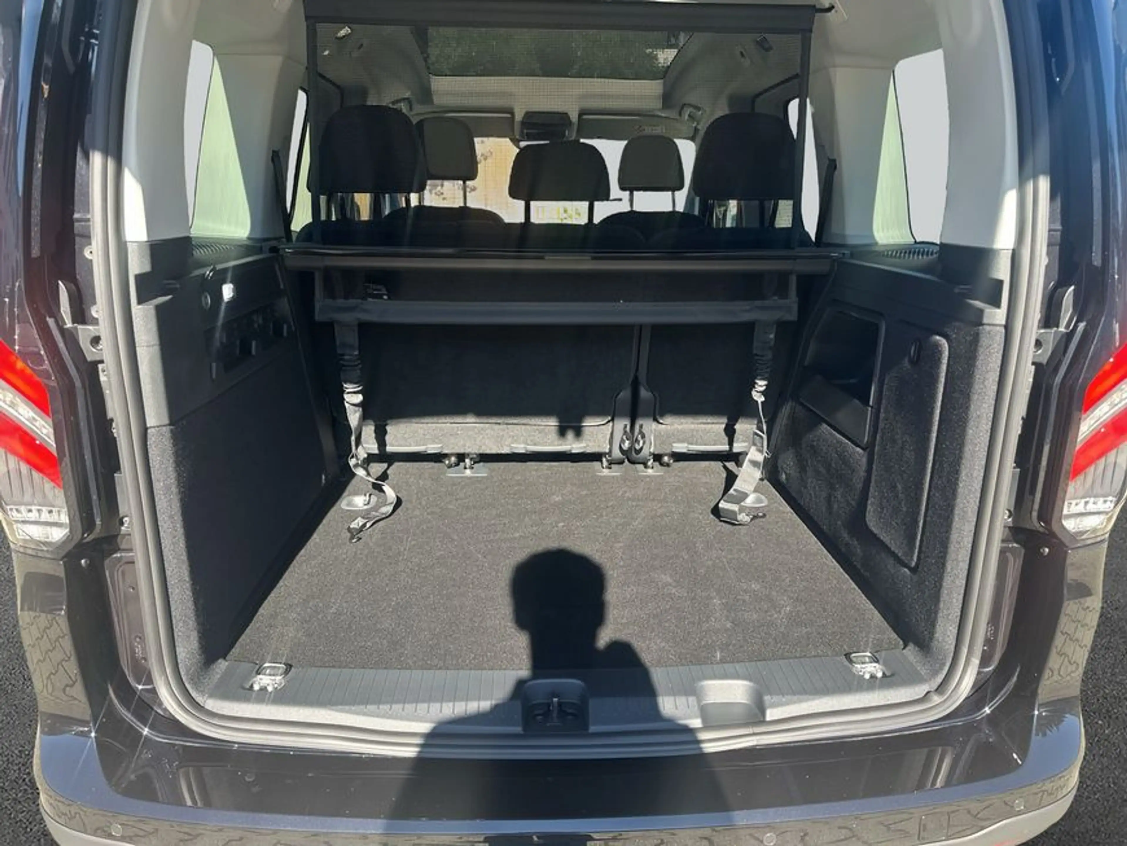 Ford Tourneo Connect 2.0 EcoBlue Allrad ACTIVE 90 kW, 5 — photo 8