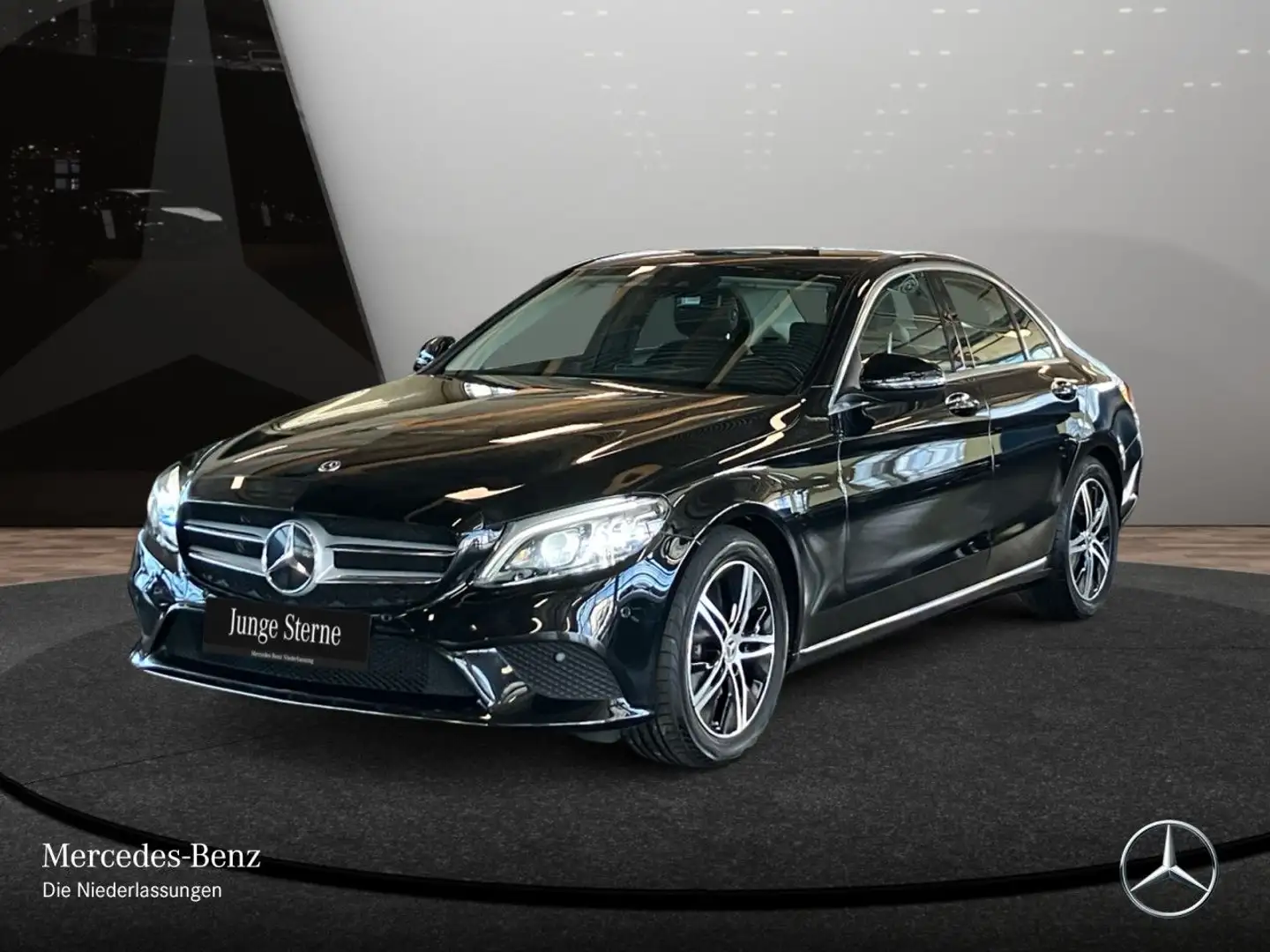 Mercedes-Benz C 300 AVANTG+MULTIBEAM+SPUR+TOTW+KEYLESS+9G Schwarz - 2