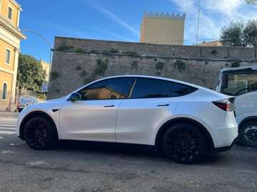 Model Y 2022 Single Motor rwd