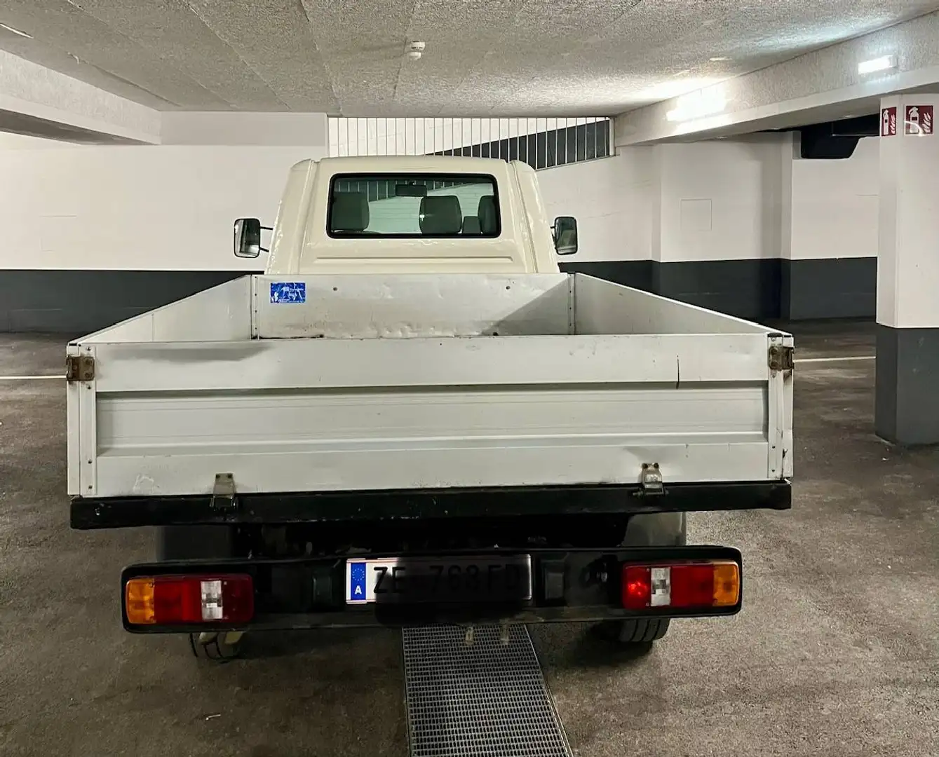 Volkswagen T4 Pritsche LR TDI Syncro Weiß - 2