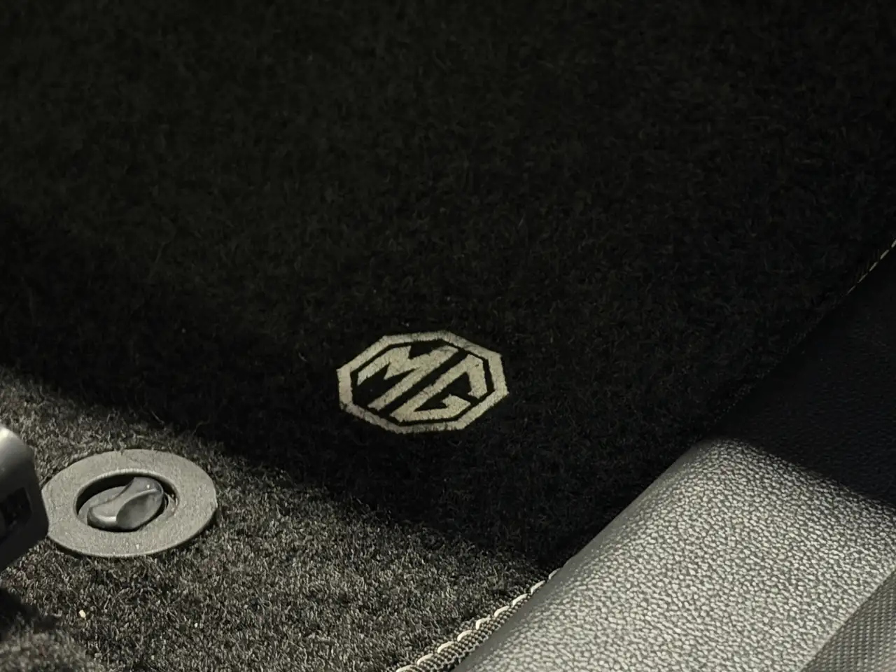 MG ZS EV Standard Range Comfort 50 kWh ACC Keyless, миниатюра 29