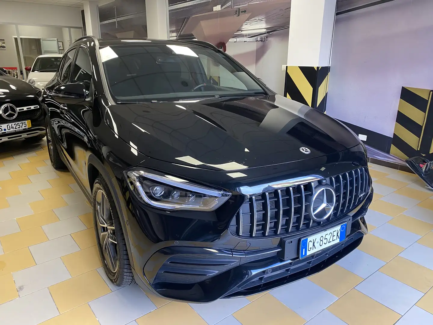 Mercedes-Benz GLA 35 AMG Tetto panoramico Noir - 2