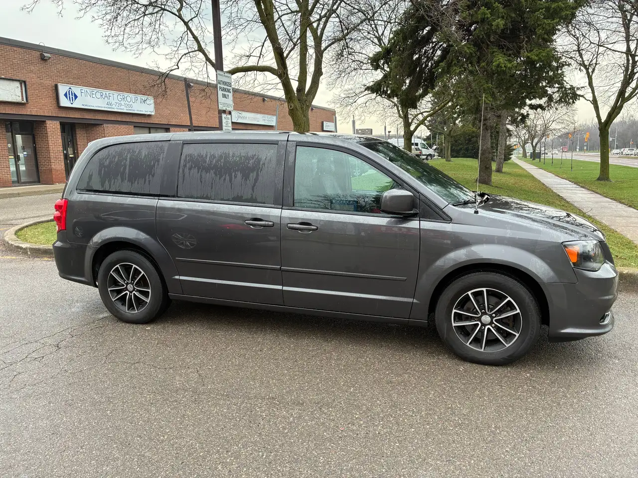 Dodge Grand Caravan fotografie Dodge Grand Caravan
