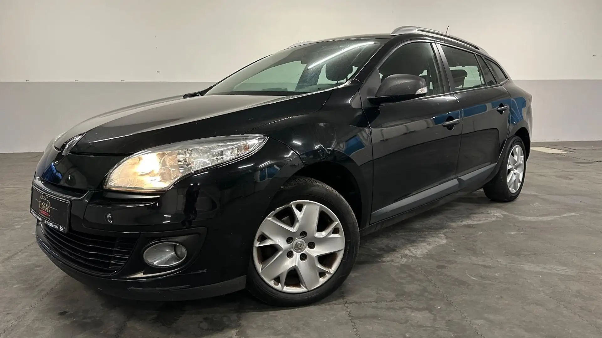 Renault Megane III Grandtour TomTom Edition#Sitzheizung Schwarz - 2