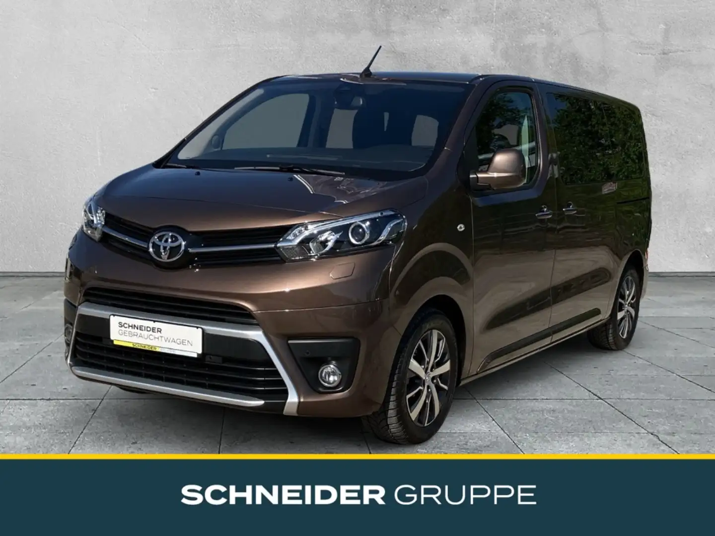 Toyota Proace Verso L1 Executive Autom. +XENON+AHK+SHZ+ Braun - 1