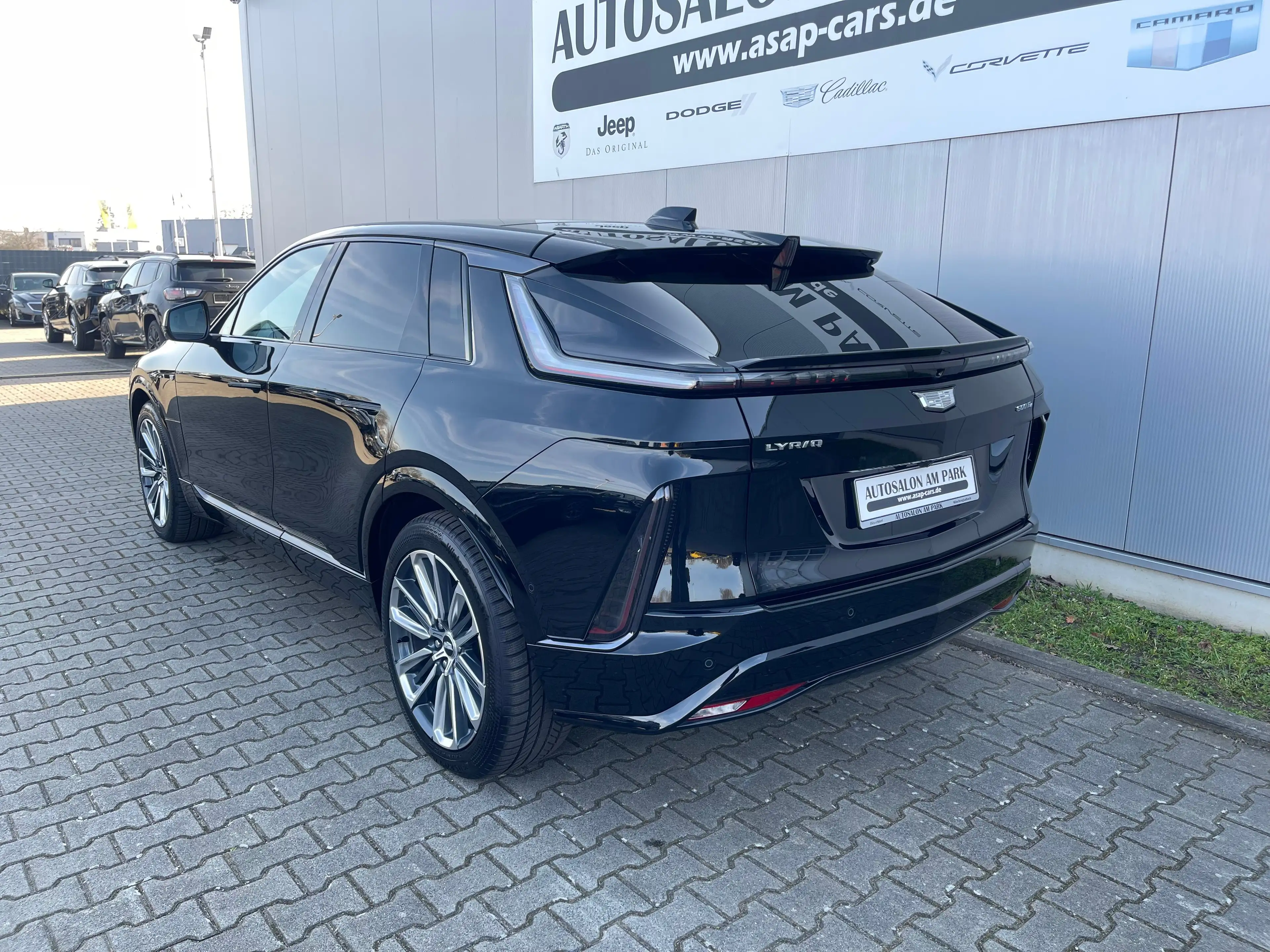 Cadillac Lyriq LYRIQ Sport 600e AWD — photo 13