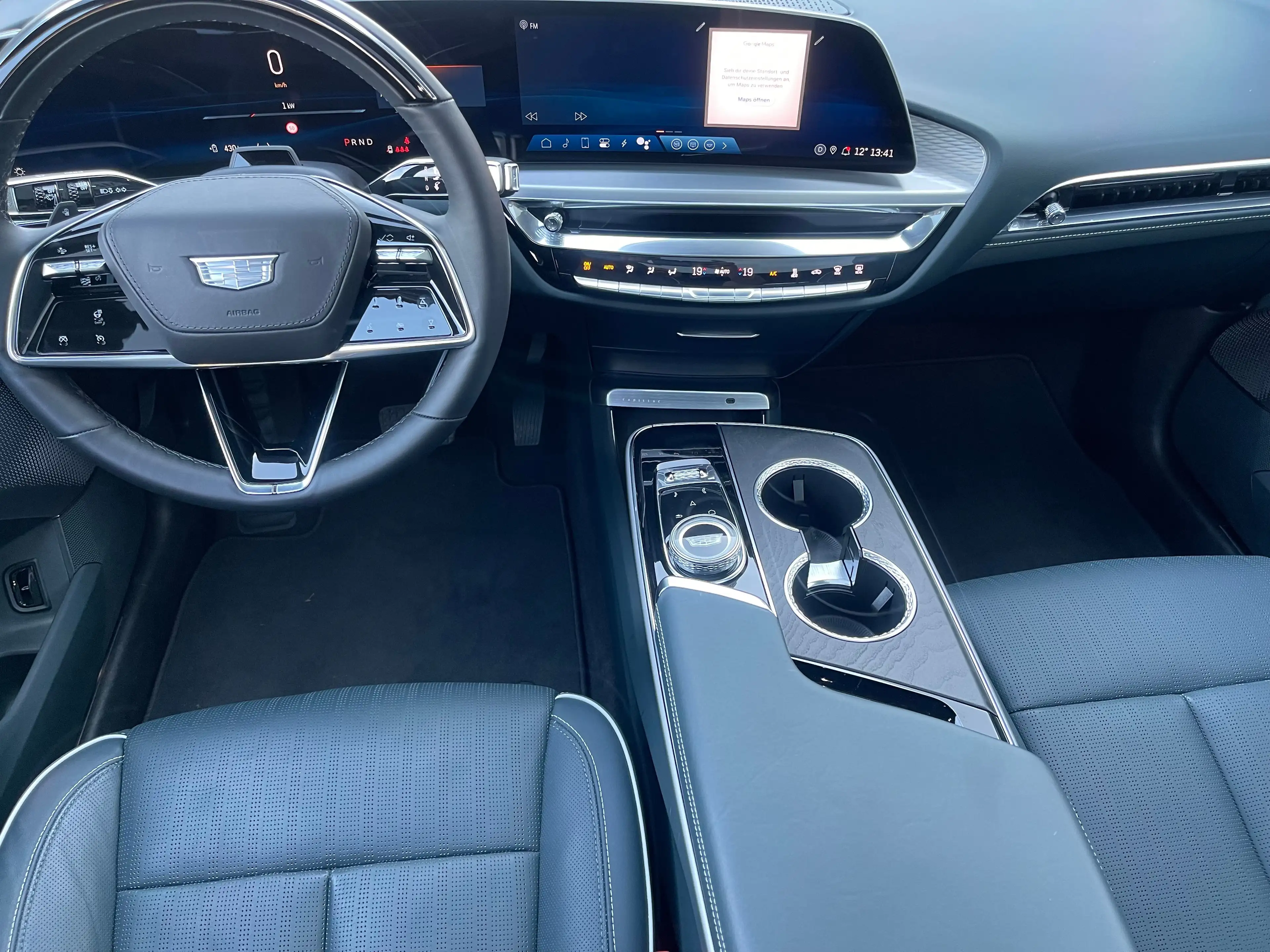 Cadillac Lyriq LYRIQ Sport 600e AWD — photo 8