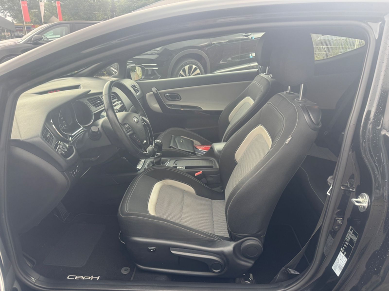 Kia ProCeed / pro_cee'd PRO-CEED/1,6/2.HD/KLIMAAUT/SHZ/LHZ/ALU/R.KAM/S.H — photo 8