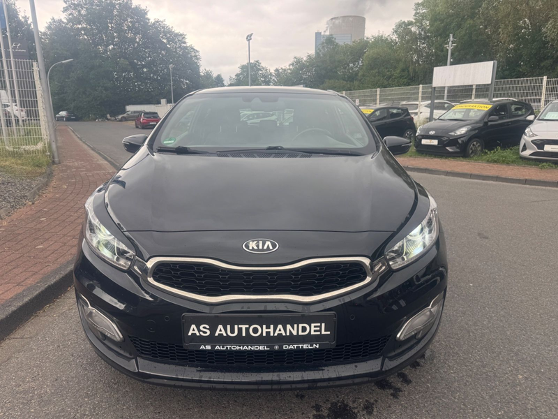 Kia ProCeed / pro_cee'd PRO-CEED/1,6/2.HD/KLIMAAUT/SHZ/LHZ/ALU/R.KAM/S.H — photo 5