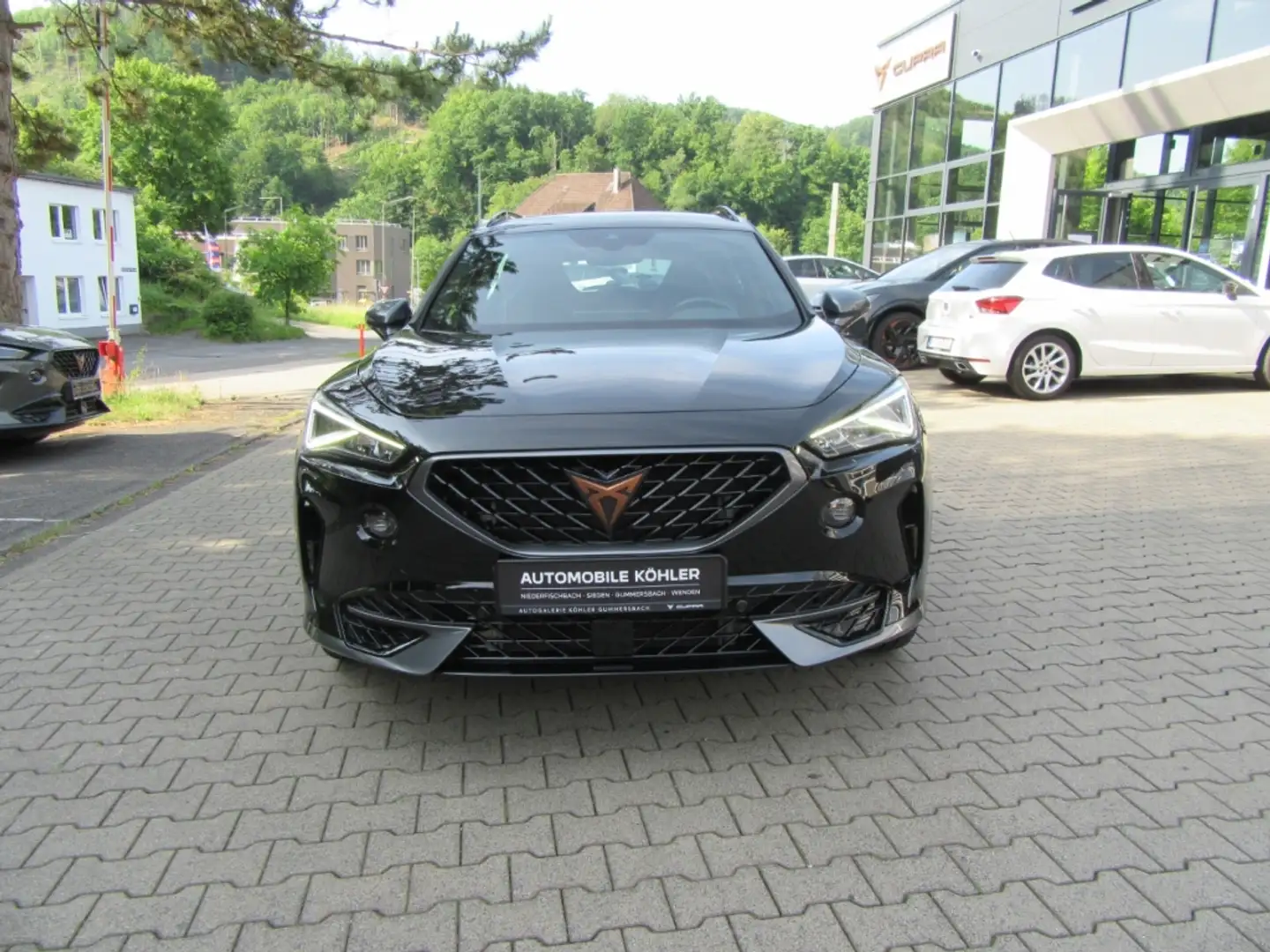 CUPRA Formentor VZ 2.0 TSI 180 kW (245 PS) 7-Gang- DSG mit AHK Schwarz - 2