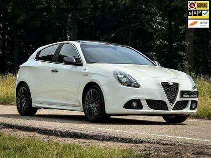 Alfa Romeo Giulietta 1.7 TBi Quadrifoglio Verde | Org. NL! | Panorama d