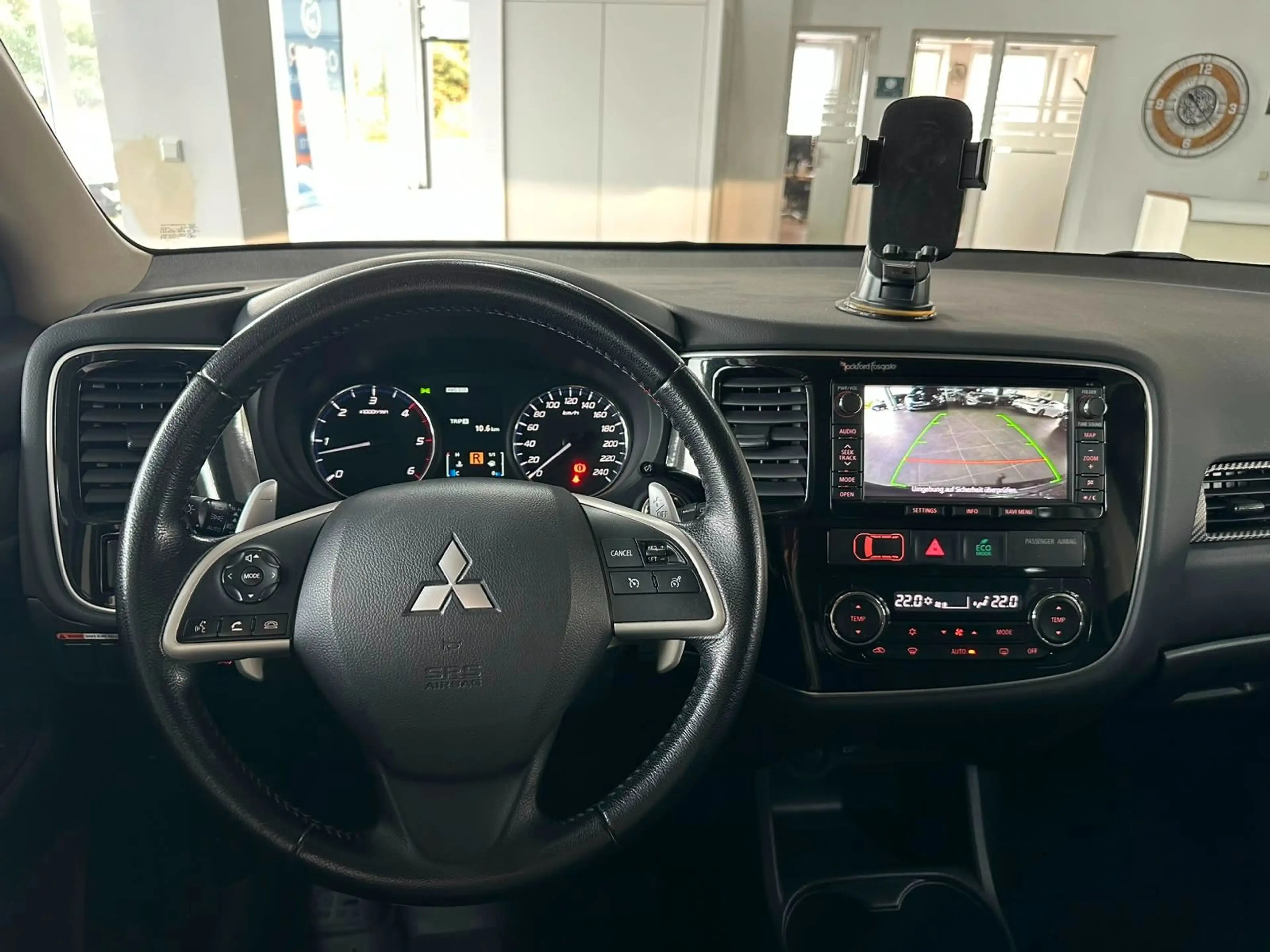 Mitsubishi Outlander ClearTec Instyle 4WD*Kam*Navi*Leder* 7 — photo 12