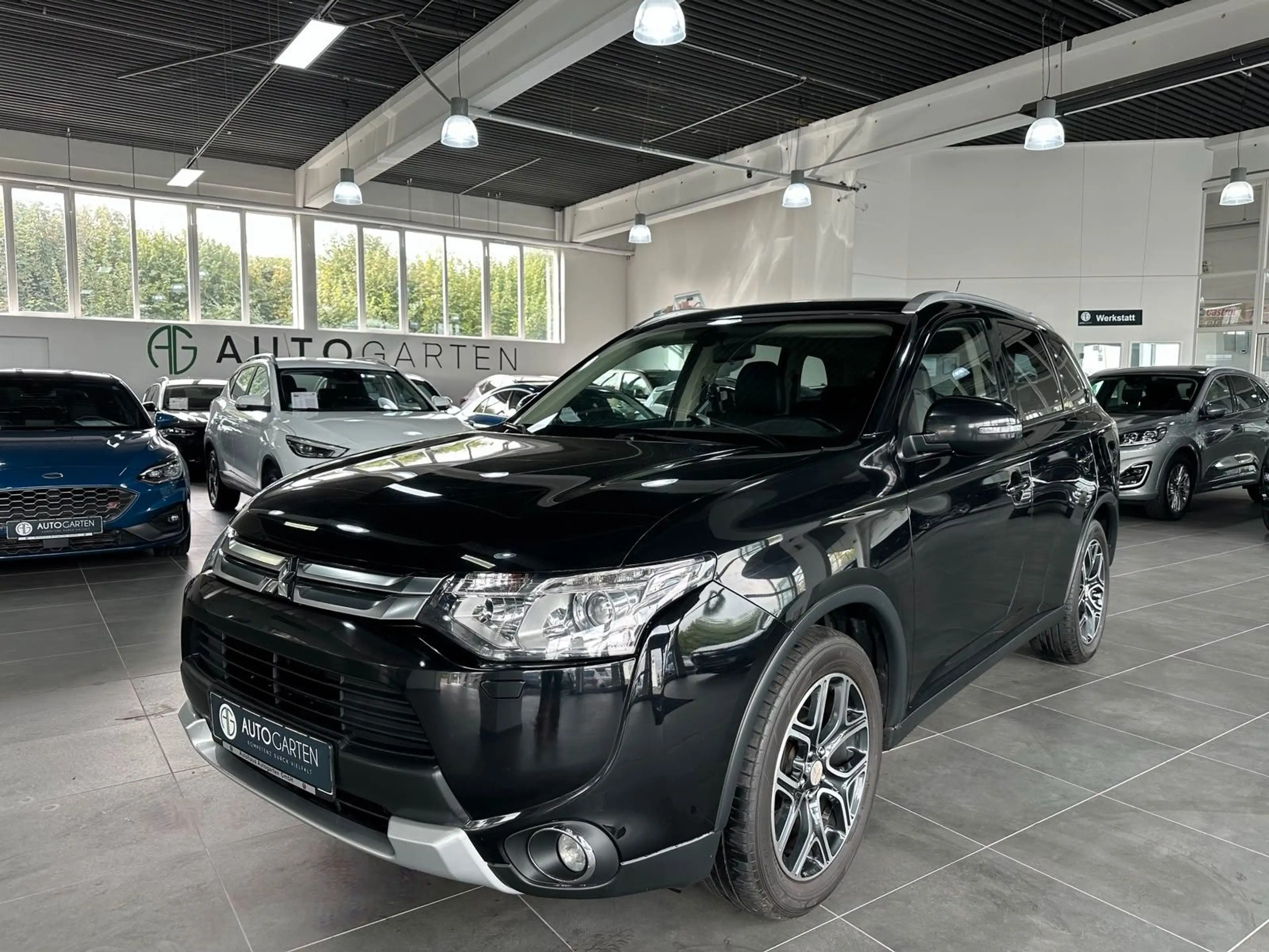 Mitsubishi Outlander ClearTec Instyle 4WD*Kam*Navi*Leder* 7