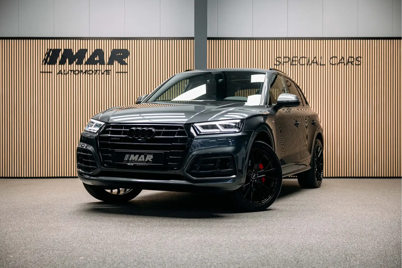 Audi Q5 55 TFSI e quattro Competition | Daytona Grey | Pan Gris - 1