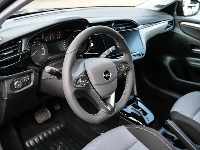 Opel Corsa view 5