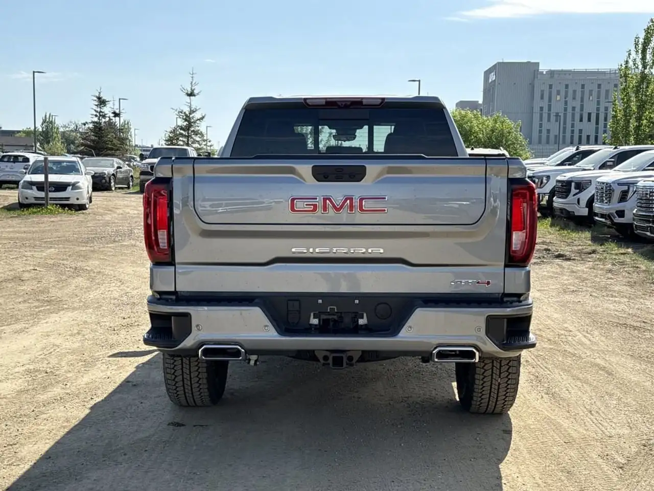 GMC Sierra 1500 снимка GMC Sierra 1500