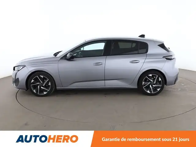 Peugeot 308 view 3