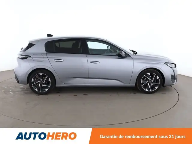 Peugeot 308 view 7