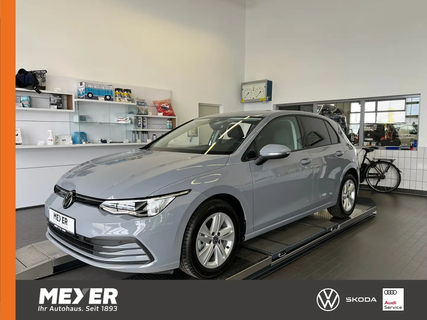 Volkswagen Golf VIII Life 1.0 TSI *LED, ACC, Ready2Discover, Kame Grau - 1