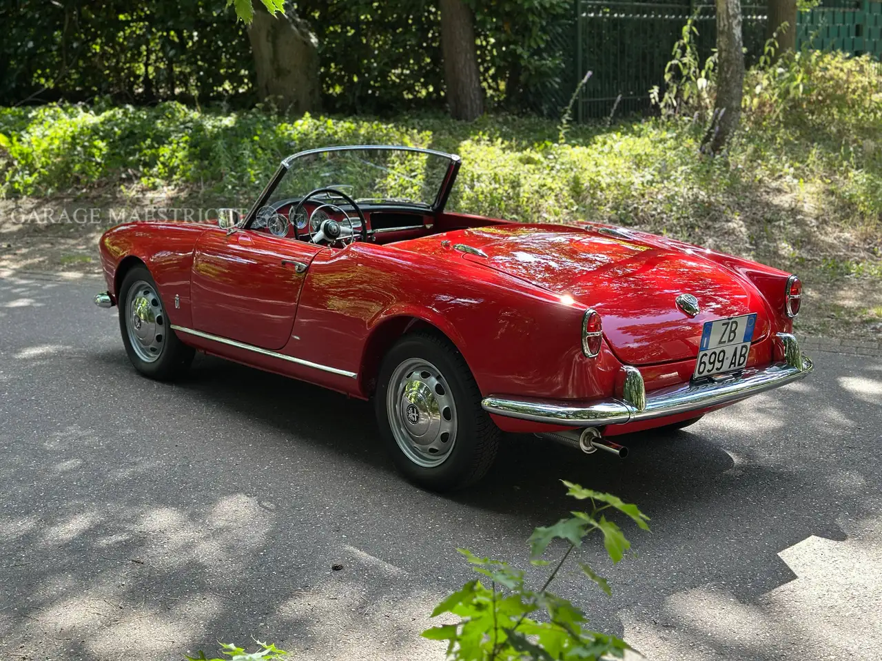 Alfa Romeo Giulietta Spider 750D | Short Chassis | Fully Restored ~€100K (incl Car), foto 9