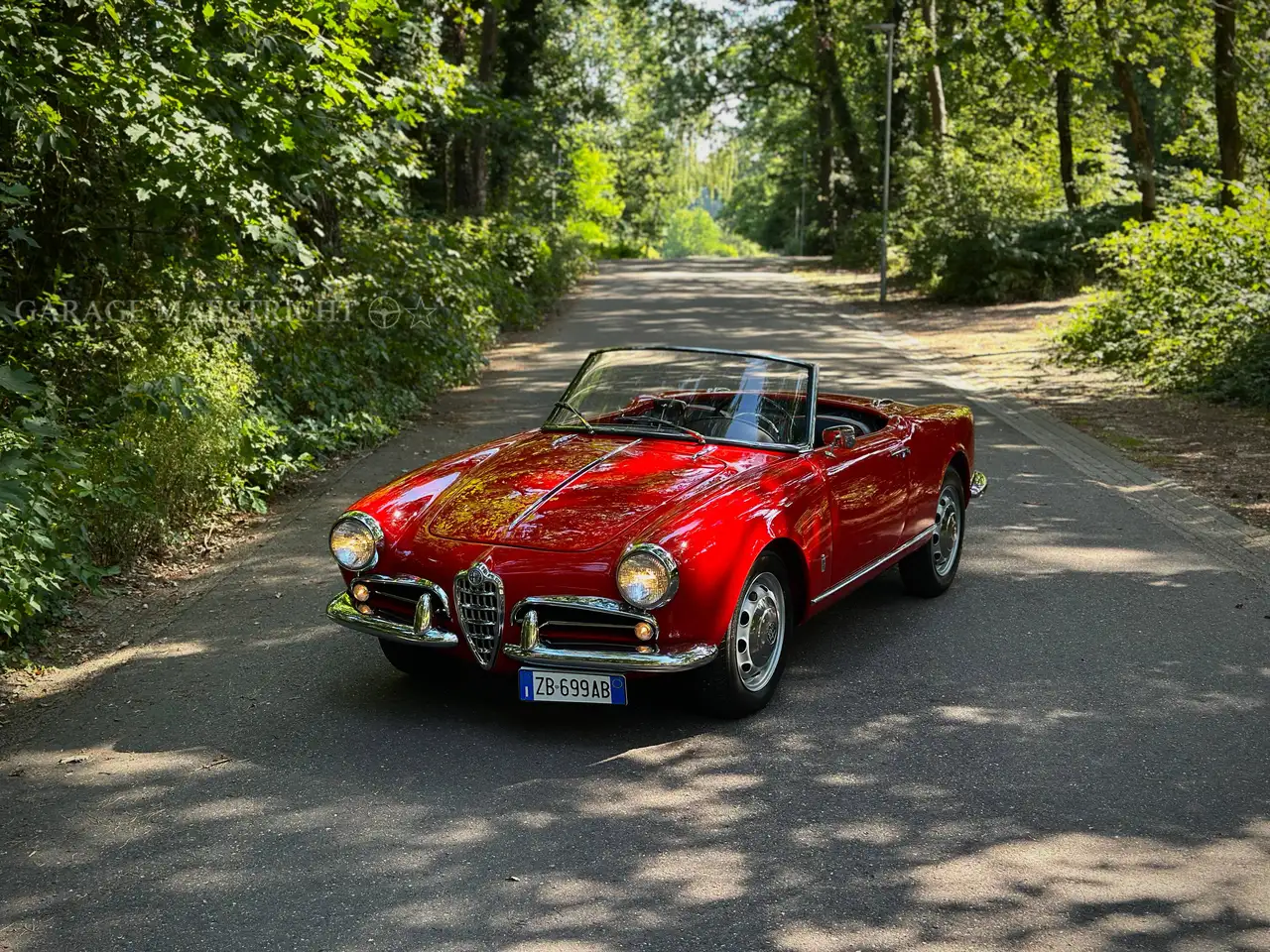 Alfa Romeo Giulietta Spider 750D | Short Chassis | Fully Restored ~€100K (incl Car), foto 2